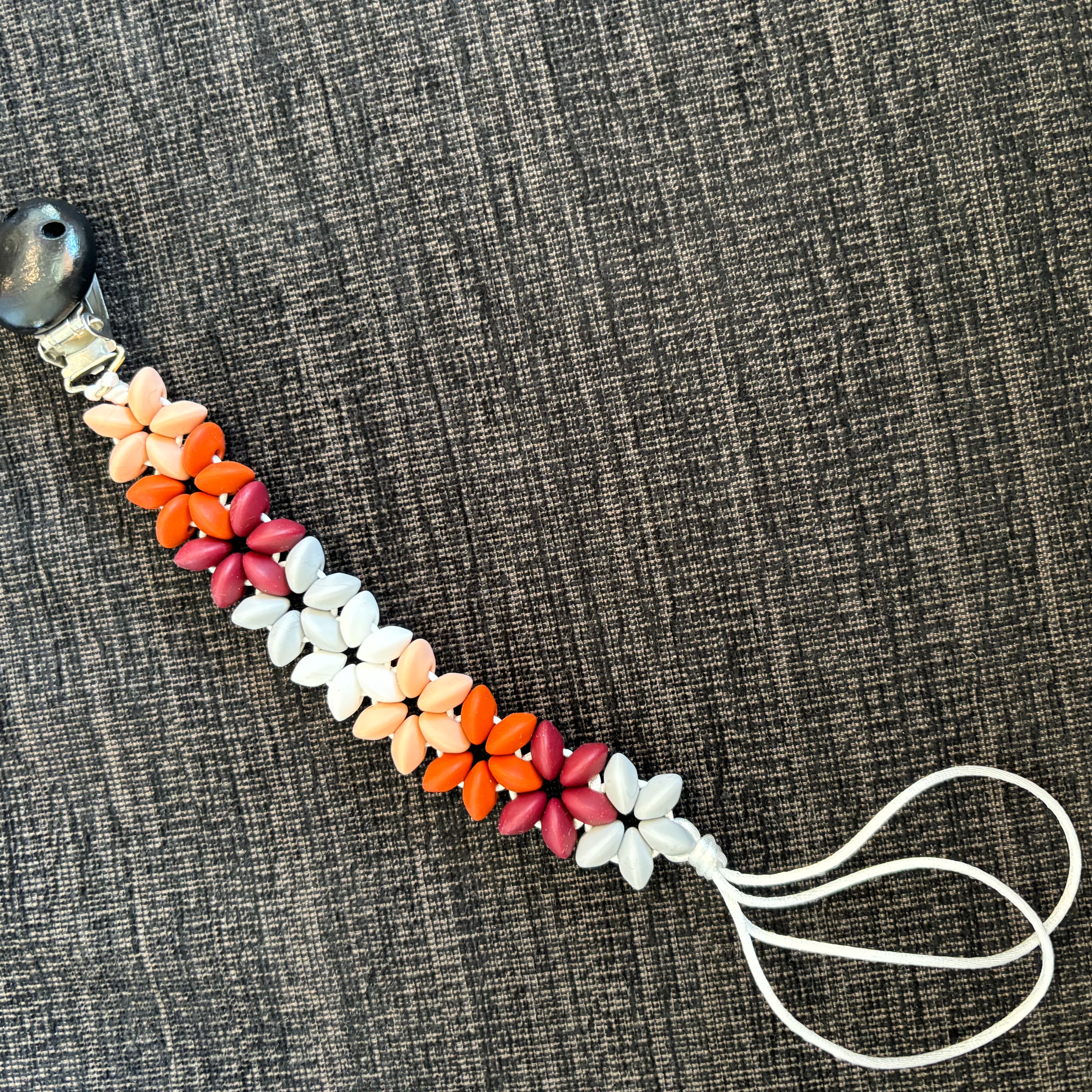 Silicone Flower Leash w/ Clip (Final Sale)