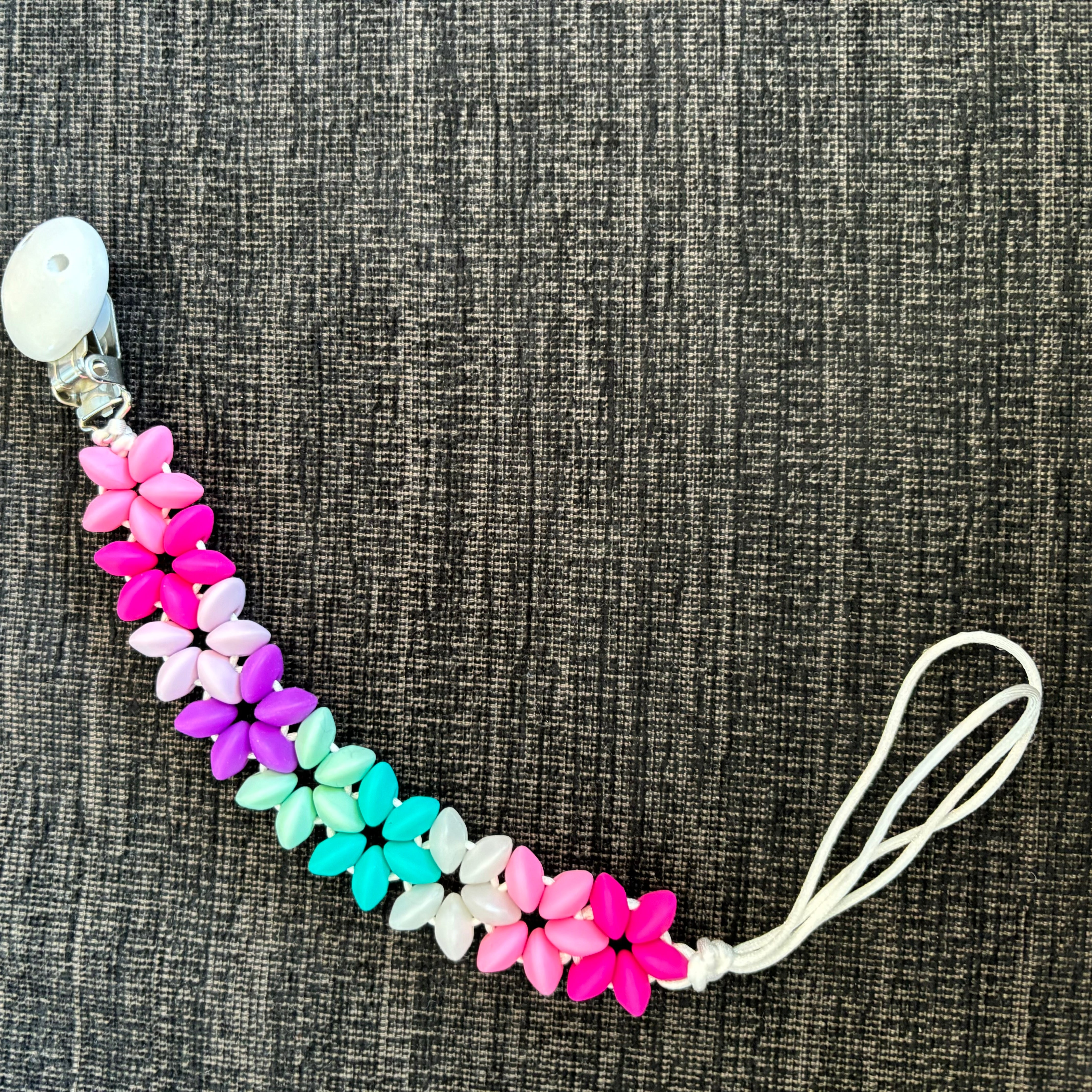 Silicone Flower Leash w/ Clip (Final Sale)