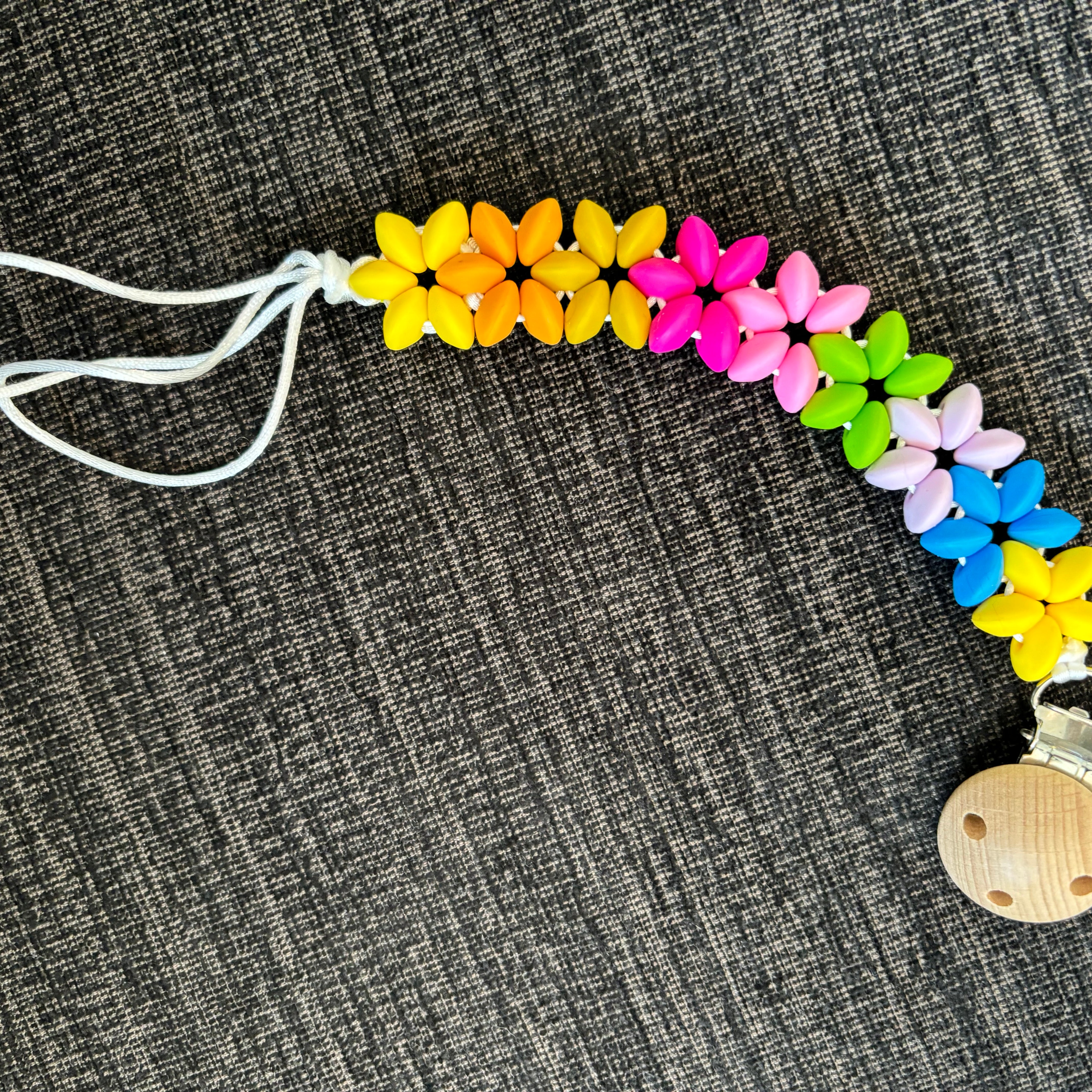 Silicone Flower Leash w/ Clip (Final Sale)